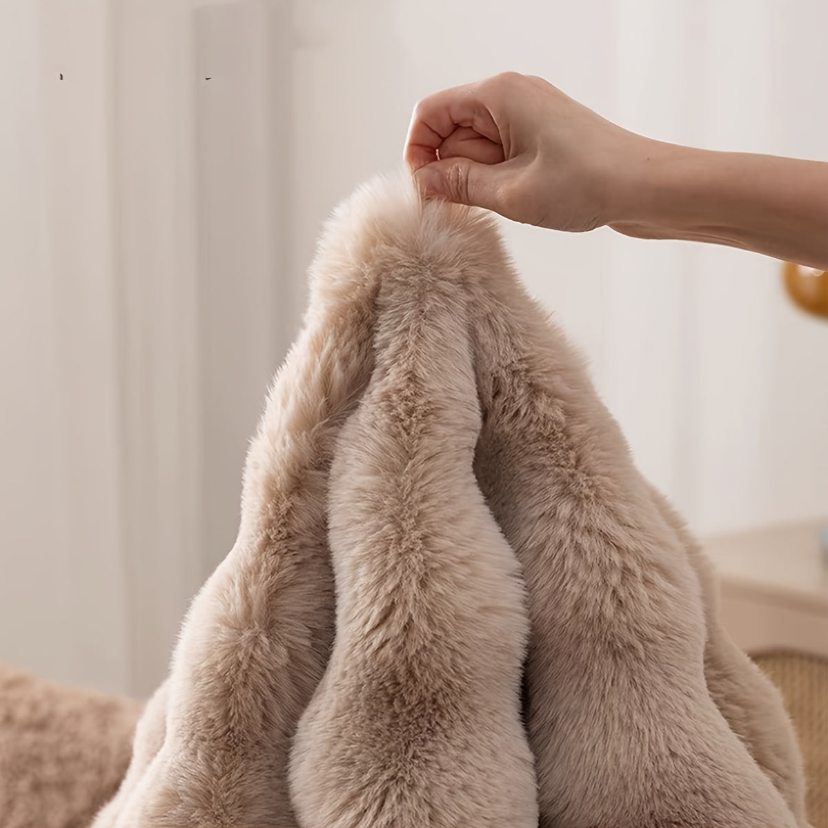 Cloud-Soft Round Bubble Rug