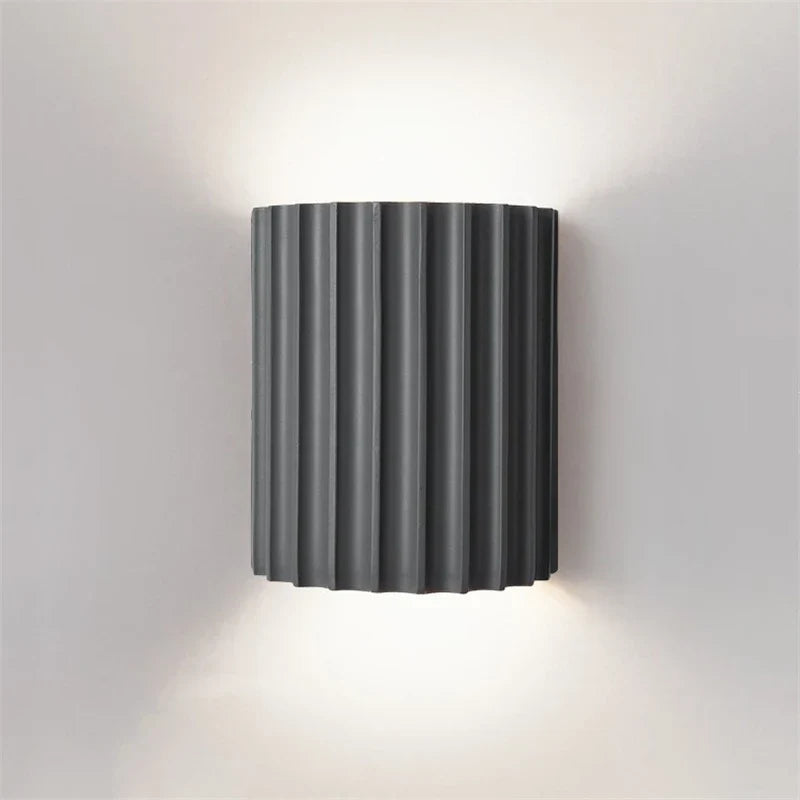 Ribbed Nordic Resin Wall Lamp