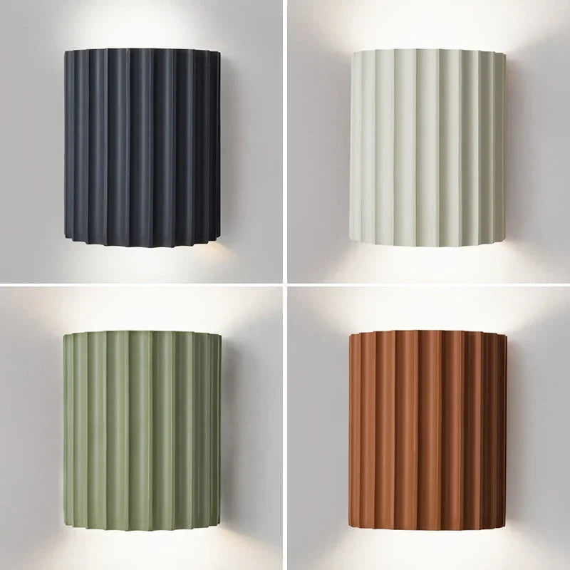 Ribbed Nordic Resin Wall Lamp