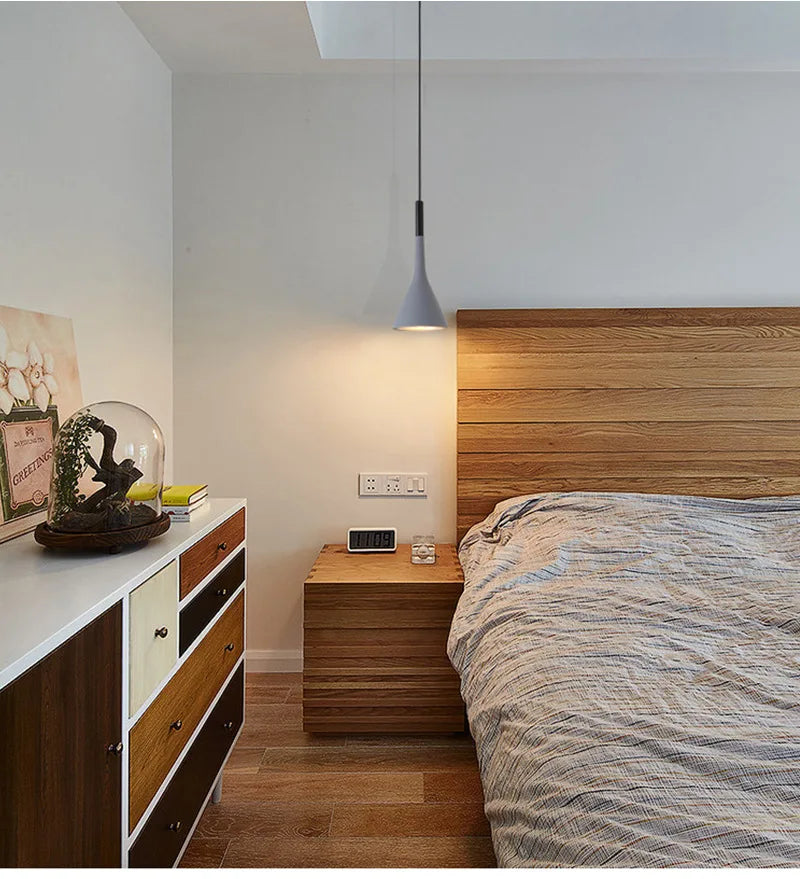 Teardrop Metal Pendant Light