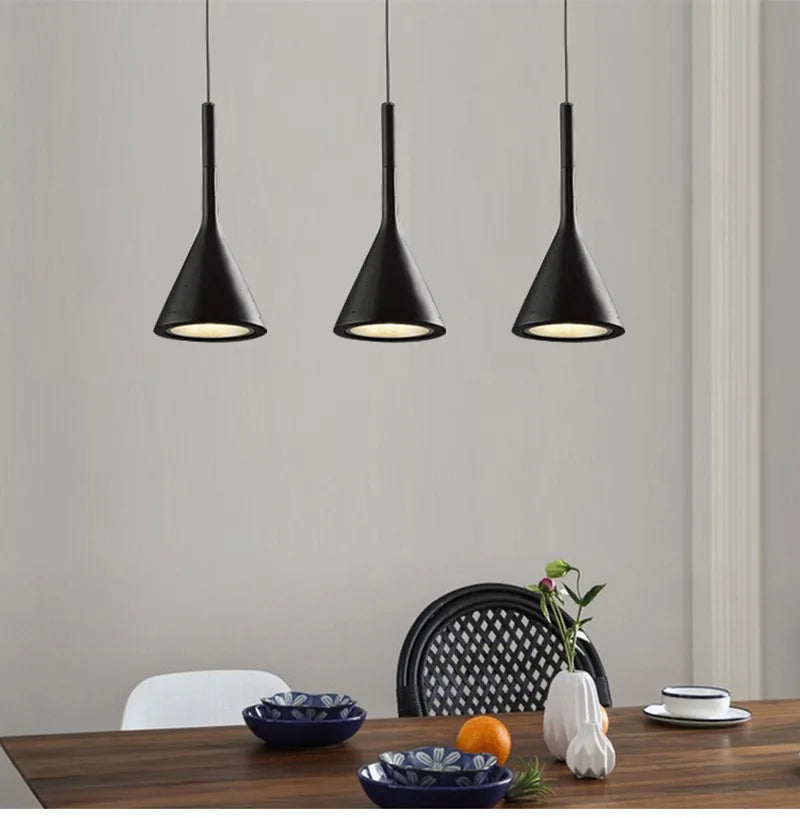 Teardrop Metal Pendant Light