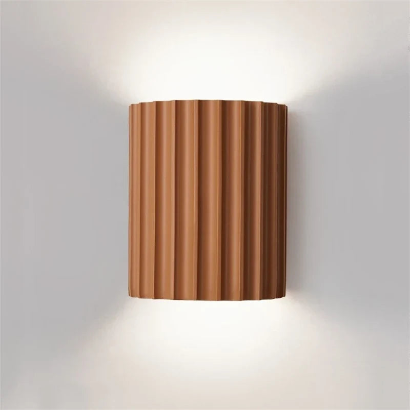 Ribbed Nordic Resin Wall Lamp